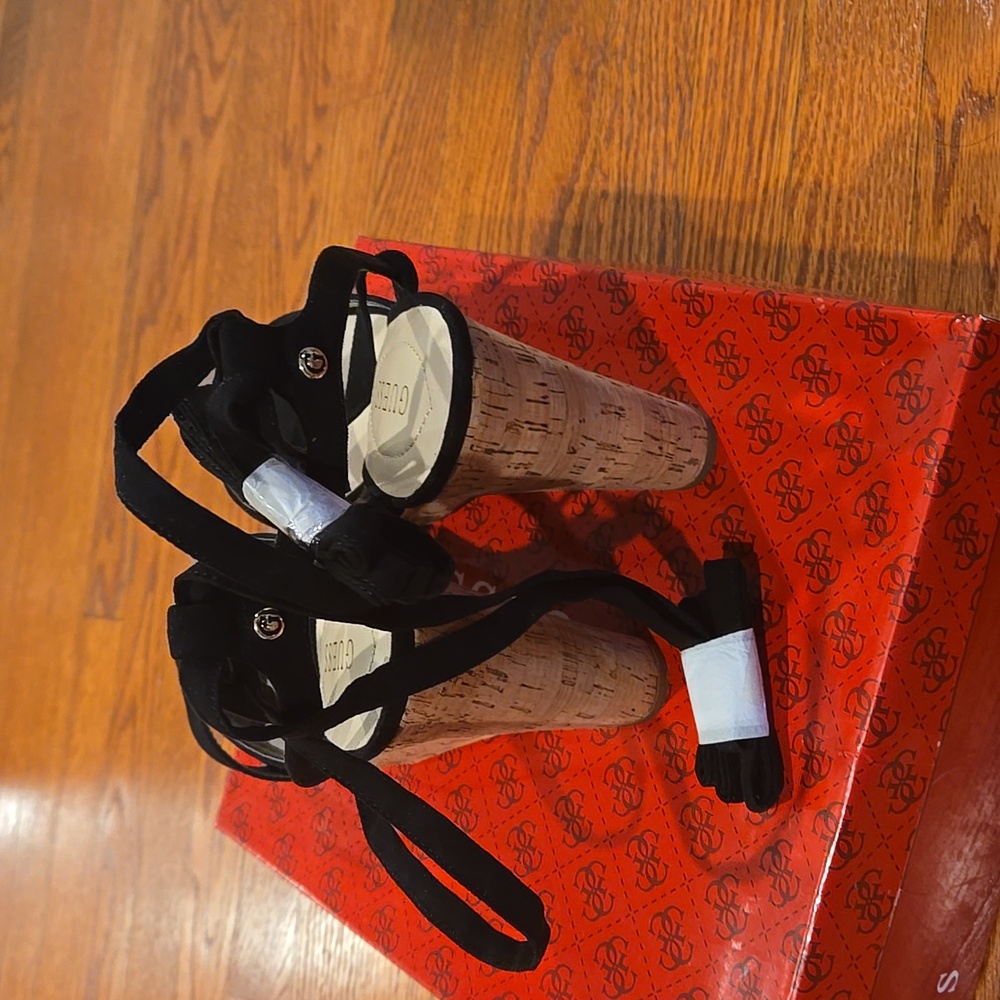 Shoes - Picture 2 of 4